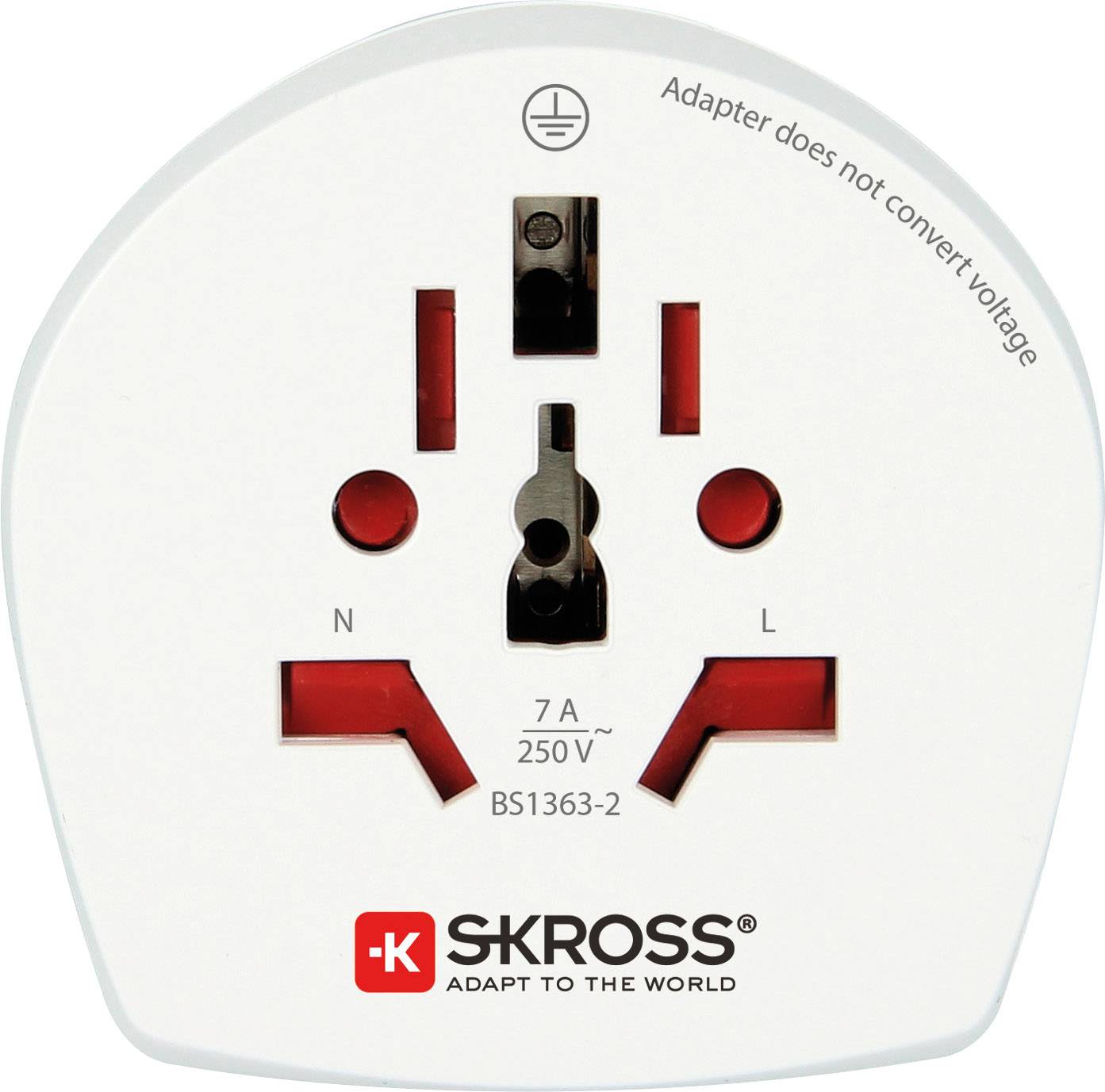 Reisestecker der Marke Skross mit Hinweis 'Adapter does not convert voltage'. Geeignet für internationale Steckdosenkompatibilität.