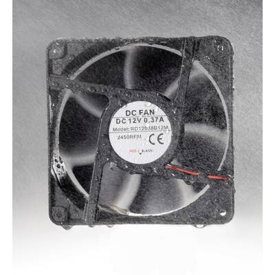Ein schwarzer Computerlüfter mit Nässe bedeckt. Auf dem Etikett steht: 'DC FAN DC12V 0.37A, Model: RD12038B12M, 2450RPM'.
