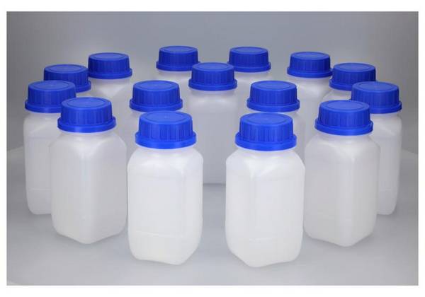 Weithalsflaschen aus HDPE, eckig, natur-transparent, 500 ml, mit UN-Zulassung, 15 Stück