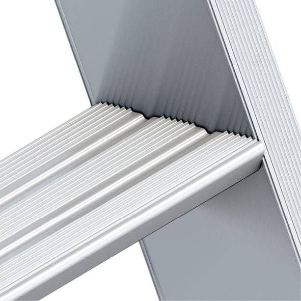 Layher Schwerlasttritt Topic 1043 3 Stufen-2