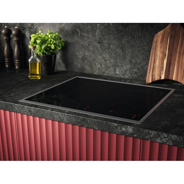 AEG Power Solutions AEG TO64IA0FXB, Schwarz, Integriert, 60 cm, Zonen-Induktionskochfeld, Glaskeramik, 4 Zone(n)-1