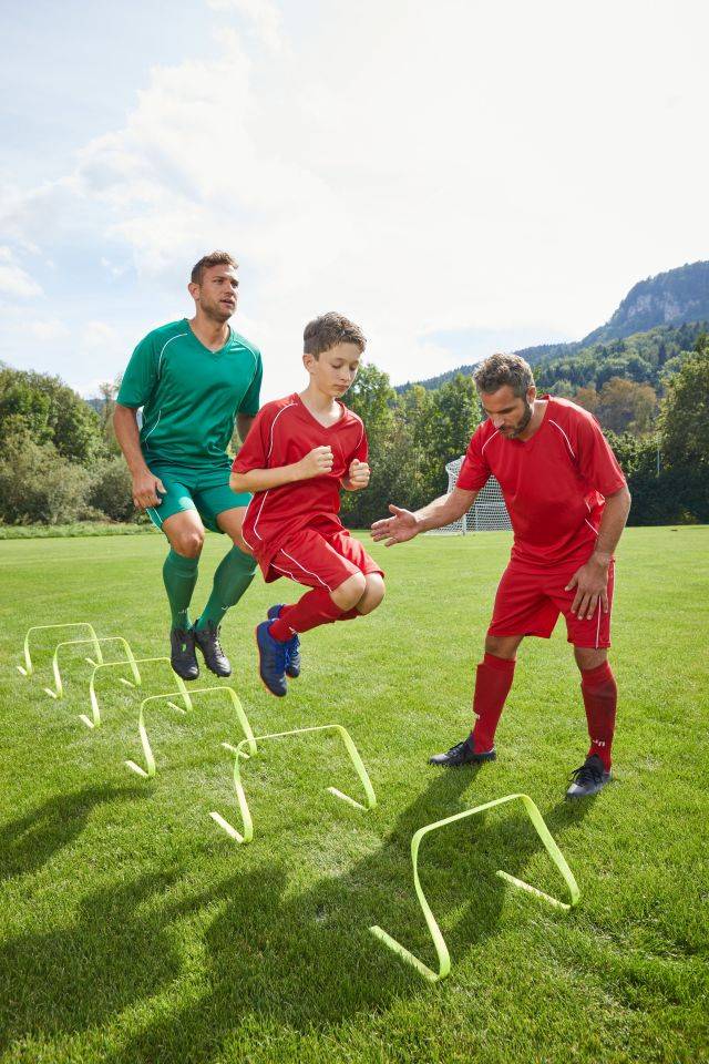 Basic Team Shorts Junior Funktionelle Teamshorts ohne Innenslip weiß/blau, Gr. M-1