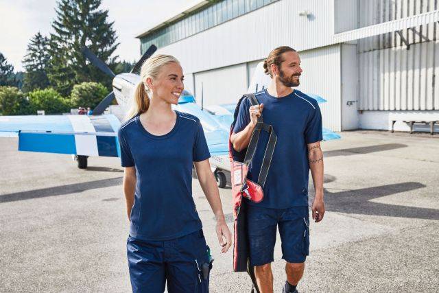 Men's Workwear T-Shirt - SOLID - Strapazierfähiges und pflegeleichtes T-shirt mit Kontrastpaspel schwarz, Gr. M-1