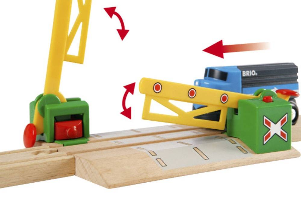 BRIO Magnetische Kreuzung, Szenenbild, 0,3 Jahr(e)-1