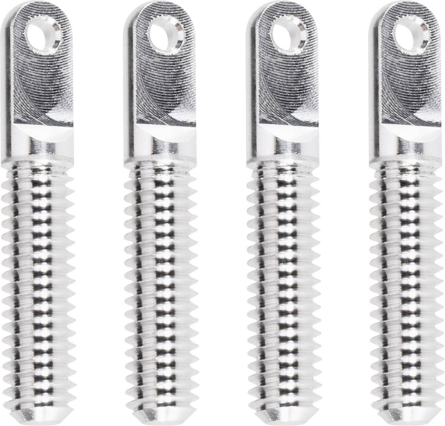 Vier identische silberne Metallschrauben mit Ösen am oberen Ende, angeordnet in einer Reihe.