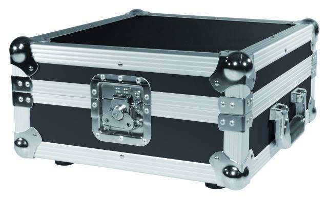 Ein schwarzer, robuster Transportkoffer mit silbernem Rahmen und Metallbeschlägen, geeignet für den sicheren Transport empfindlicher Ausrüstung.