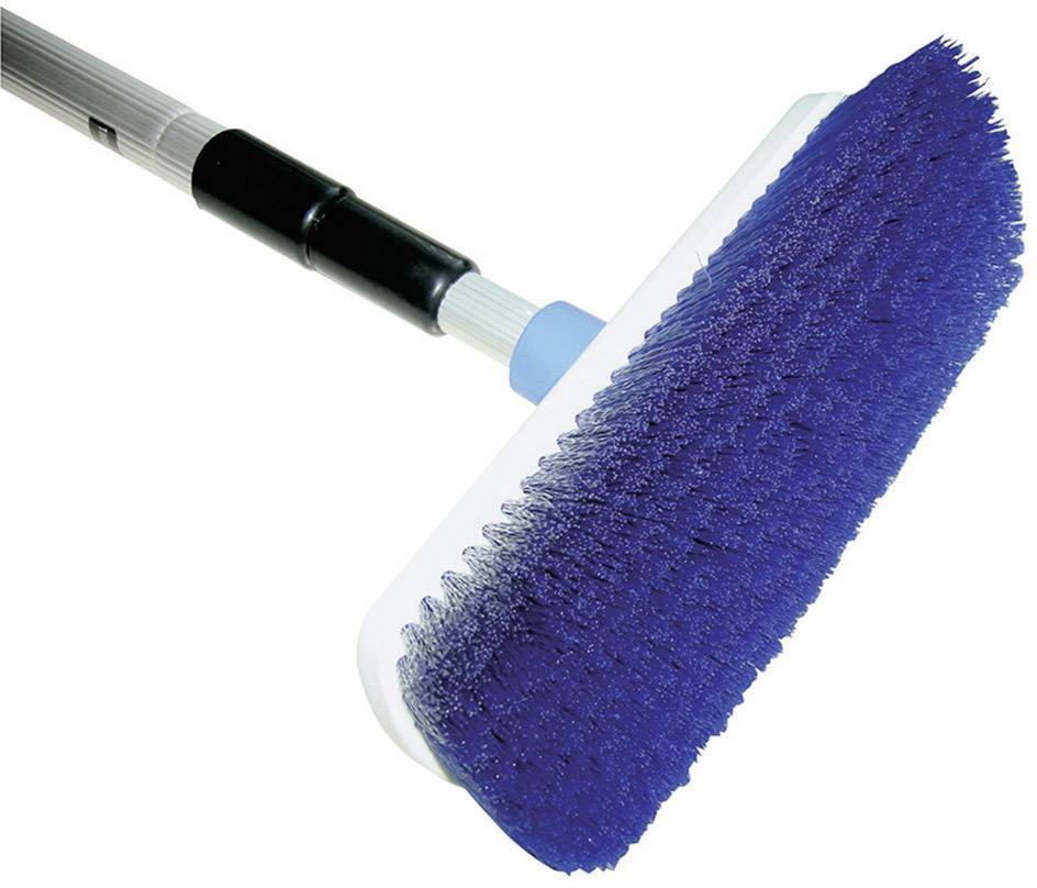 Großer Pinsel mit blauem Borstenkopf und langem Griff, verwendet zum Reinigen von Oberflächen.