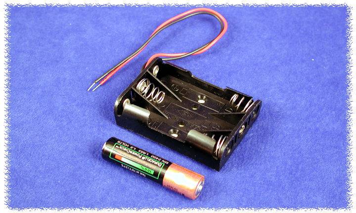 Hammond Electronics BH3AAW Batteriehalter 3 x AA Kunststoff Schwarz 1 St.