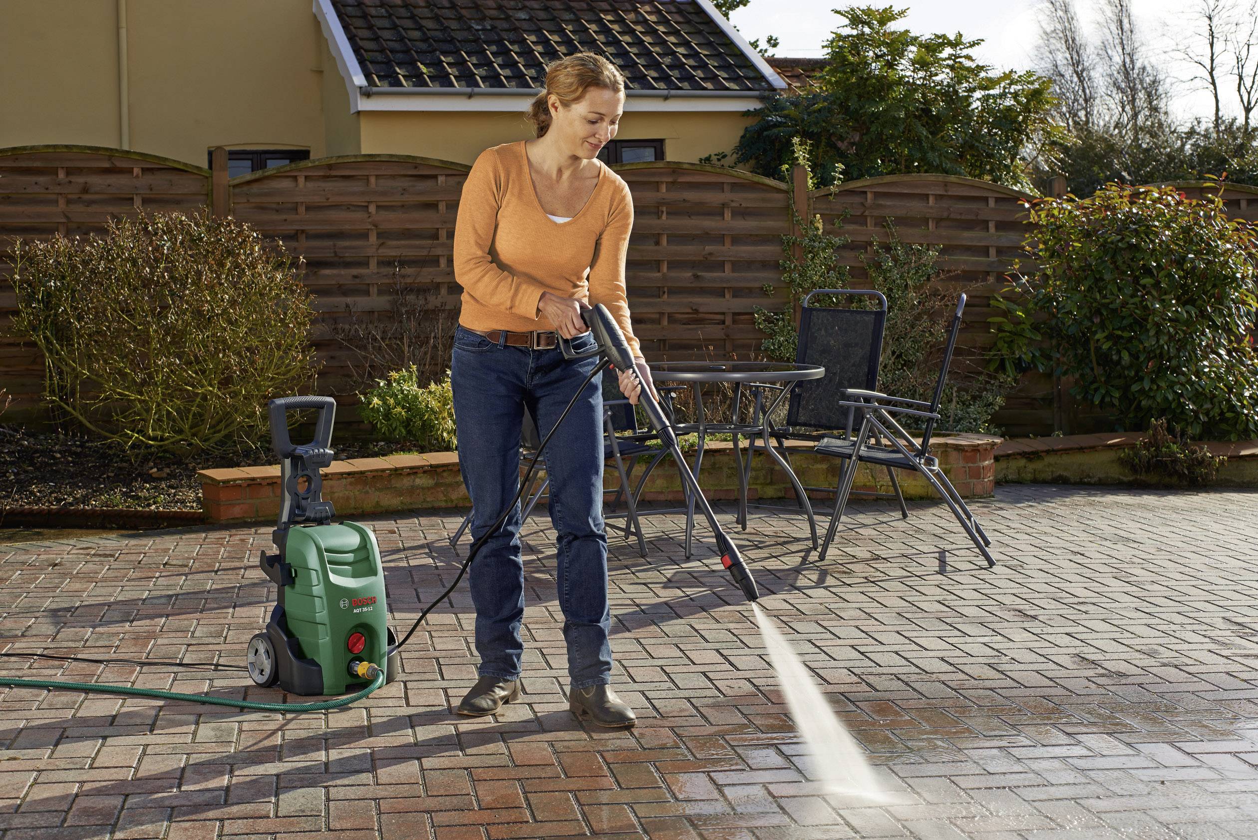 Bosch Home And Garden Aqt 35 12 Kombi Kit Pressure Washer 120 Bar