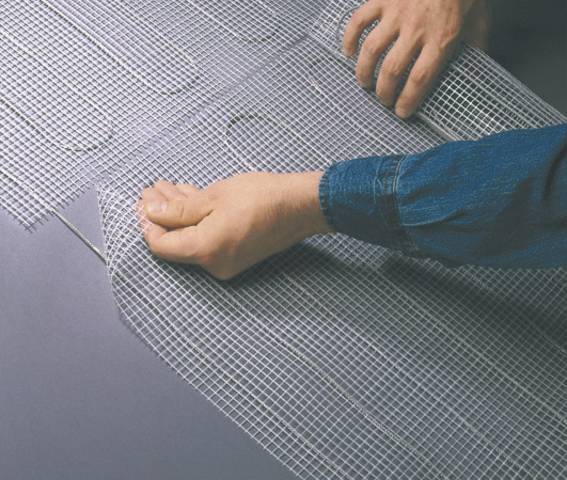 Anbringung einer Fussbodenheizung Anbringung einer Fussbodenheizung