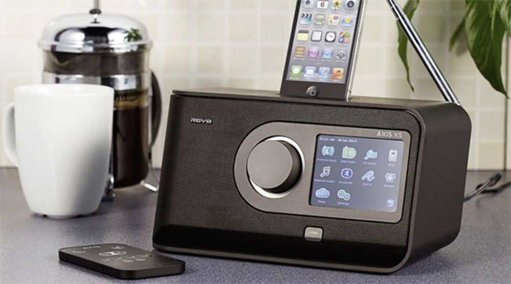 Revo Axis XS und DAB+ Radio mit Bluetooth und