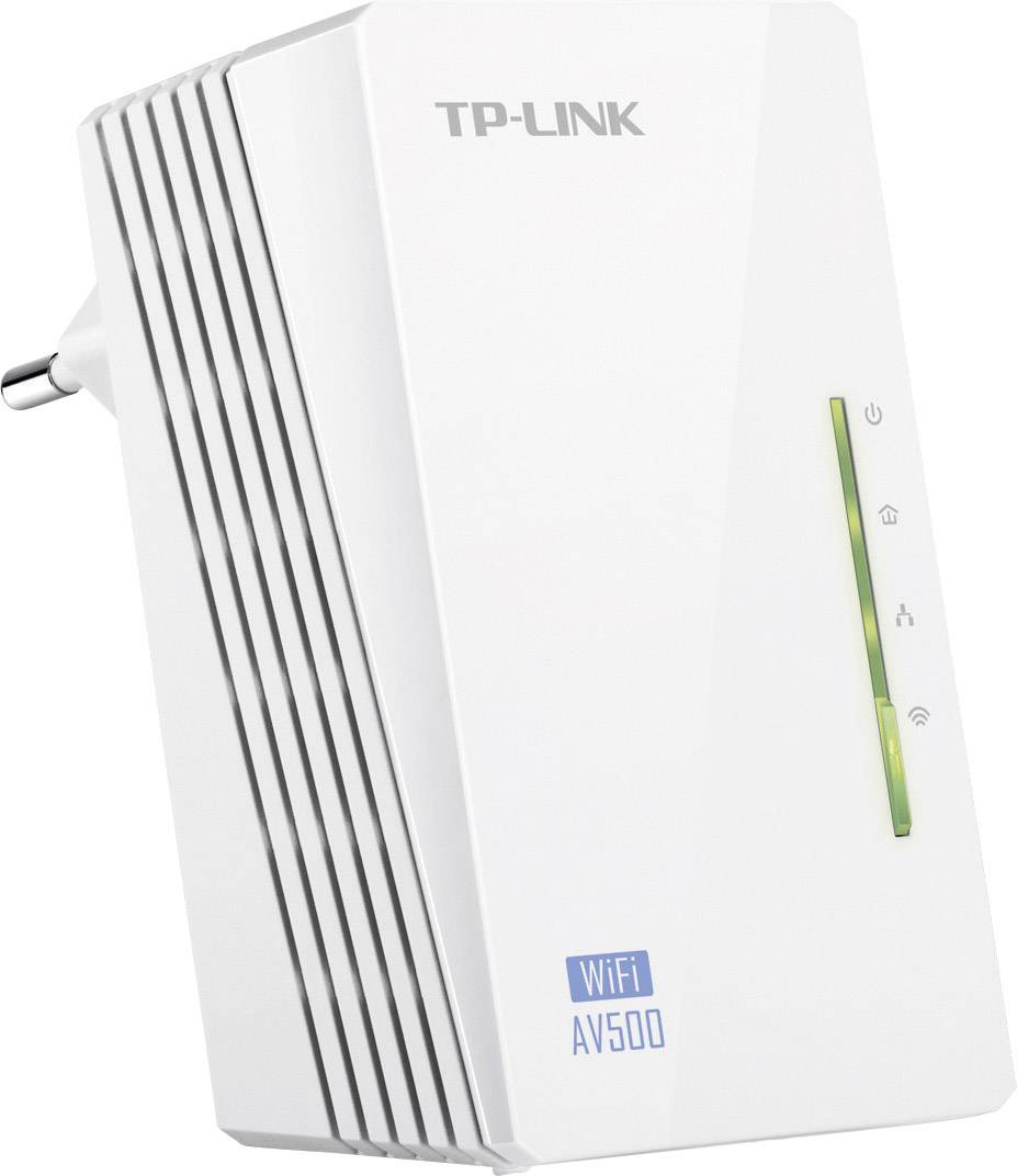 Ein weißer TP-Link AV500 WLAN-Powerline-Adapter, angeschlossen an eine Steckdose, mit Statusanzeigen und seitlichen Lüftungsschlitzen.