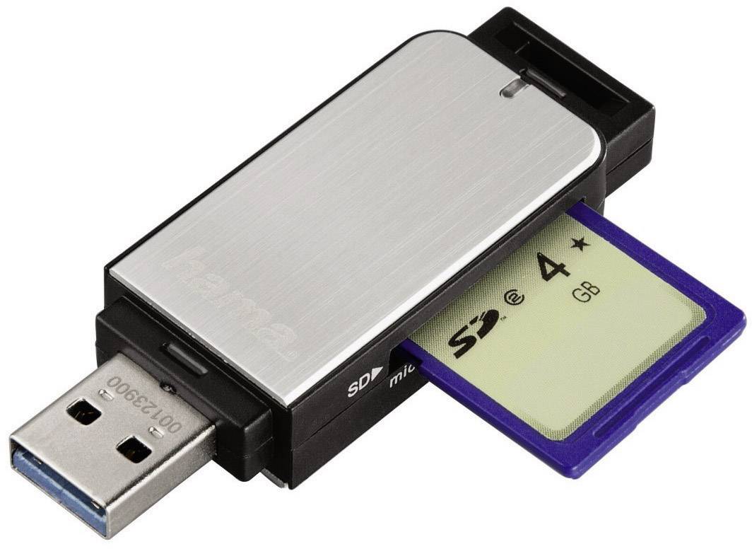 USB-Kartenleser mit SD-Karte, 4 GB, eingesteckt. Gerät hat einen USB 3.0 Anschluss. Markenname auf dem Gehäuse sichtbar.