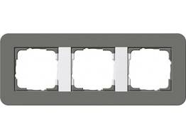 Gira Abdeckrahmen 3fach 0213413-0