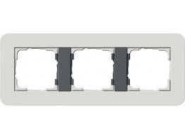 Gira Abdeckrahmen 3fach 0213421-0