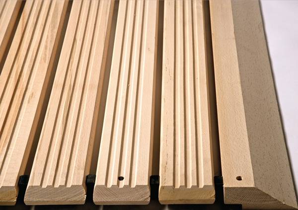 Holzlaufrost B1000xS35mm Buche natur m.Auffahrk.u.Abschr.Preis p.lfd.m MILTEX