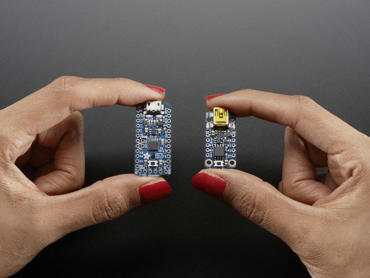 Adafruit Pro Trinket - 5V 16MHz, ATmega328P + 28K Flash + 2K RAM + 18 GPIO + 2 Extra Analog Inputs 2000-2