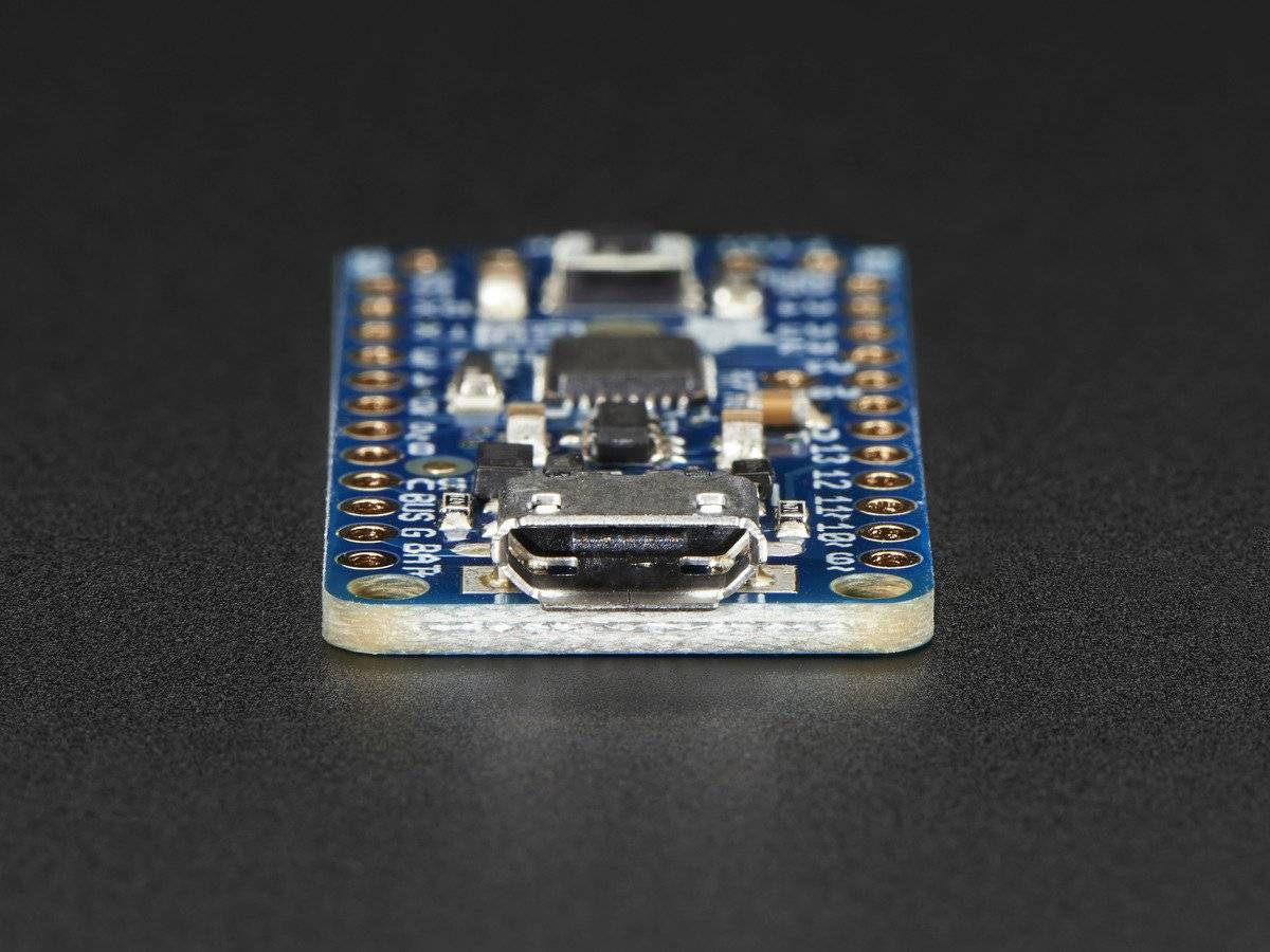 Adafruit Pro Trinket - 5V 16MHz, ATmega328P + 28K Flash + 2K RAM + 18 GPIO + 2 Extra Analog Inputs 2000-4
