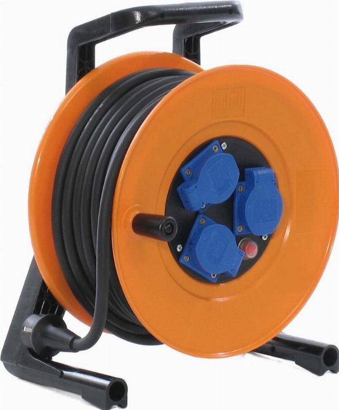 1St. Schill 230 40 424 000 Kunststoff-Kabeltrommel mit 3 Maschinensteckdosen Mit 40 m Kabel H07RN-F 3G1,5 IT 266.MD3.40K-0
