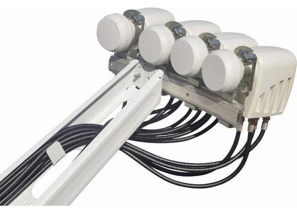 TELEVES Deutschland Multifeedhalter SH7585QSD für S75QSD+85QSD zwei LNB