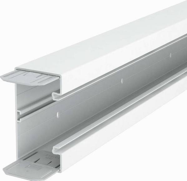 2 Mtr. OBO Bettermann Geräteeinbaukanal o. OT GK