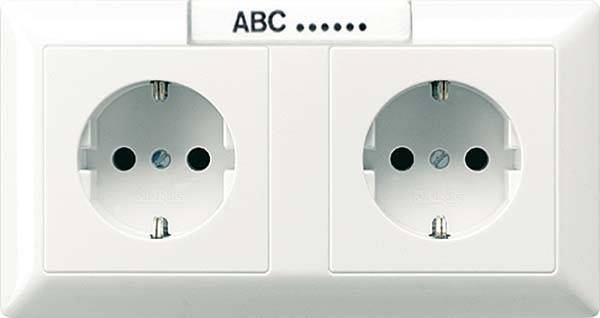 Jung Kanal-SCHUKO-Steckdose AS 1522 NA WW