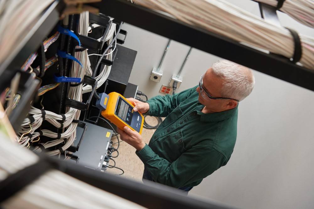 Fluke Networks Cable Analyzer DSX2-8000QOI INT-0