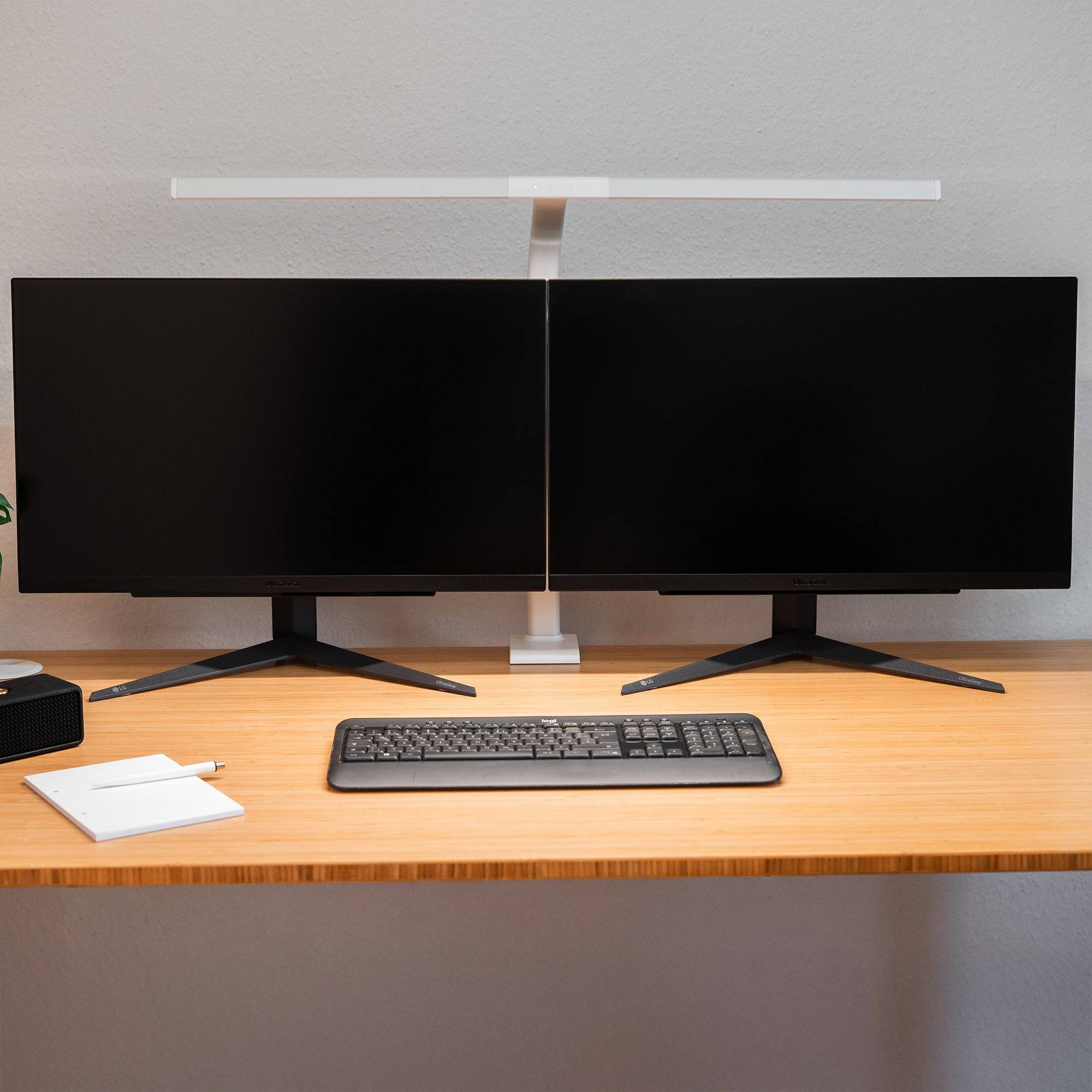 Sehr große, moderne LED-Leuchte mit Klemmfuß, dimmbar und Lichtfarbe einstellbar-3