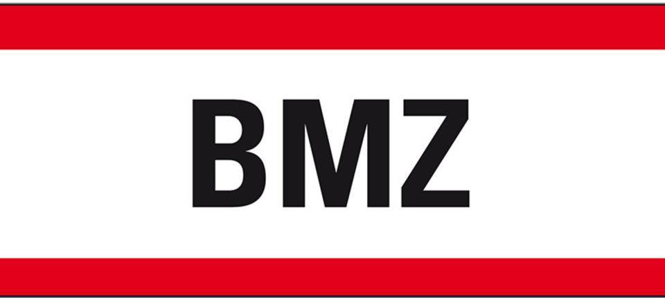 Feuerwehrschild BMZ, Folie, selbstklebend, 297x105mm, DIN 4066-0