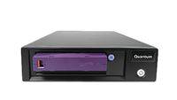 Quantum TC-L82BN-AR, Speicherlaufwerk, Bandkartusche, Serial Attached SCSI (SAS), 2.5:1, LTO, 256-bit AES-0