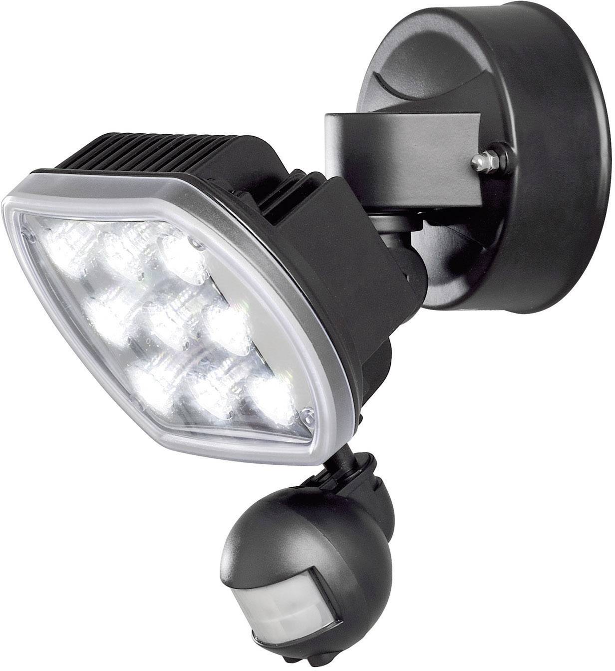 Schwarzer Außenstrahler mit sechs LED-Lichtern und Bewegungsmelder, an einer Wand montiert.