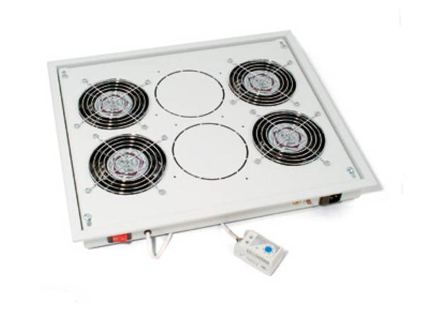 Triton RAB-CH-X04-X3 19" Belüftungseinheit für Dach/Boden, schwarz