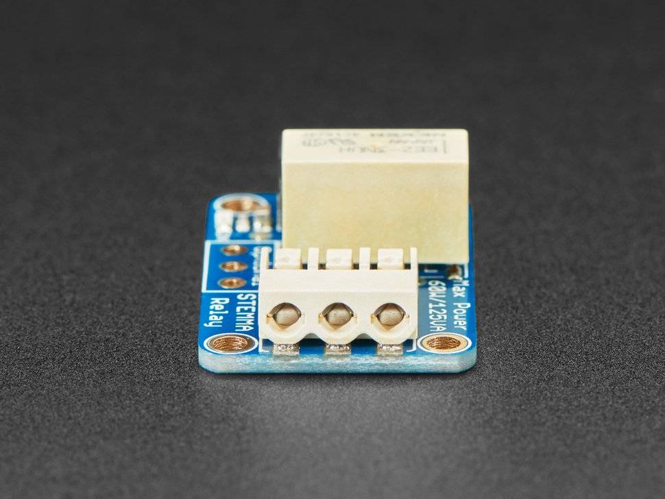 Adafruit STEMMA Non-Latching Mini Relay-3