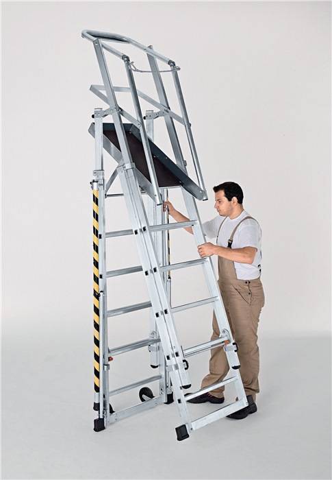 Preisbild für Plattformleiter 9 Sprossen Alu.Plattform L665xB440mm höhenv.ZARGES