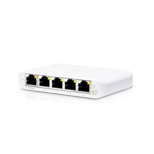Ein weißer Netzwerk-Switch mit fünf Ethernet-Ports, von denen einer als PoE (Power over Ethernet) gekennzeichnet ist.
