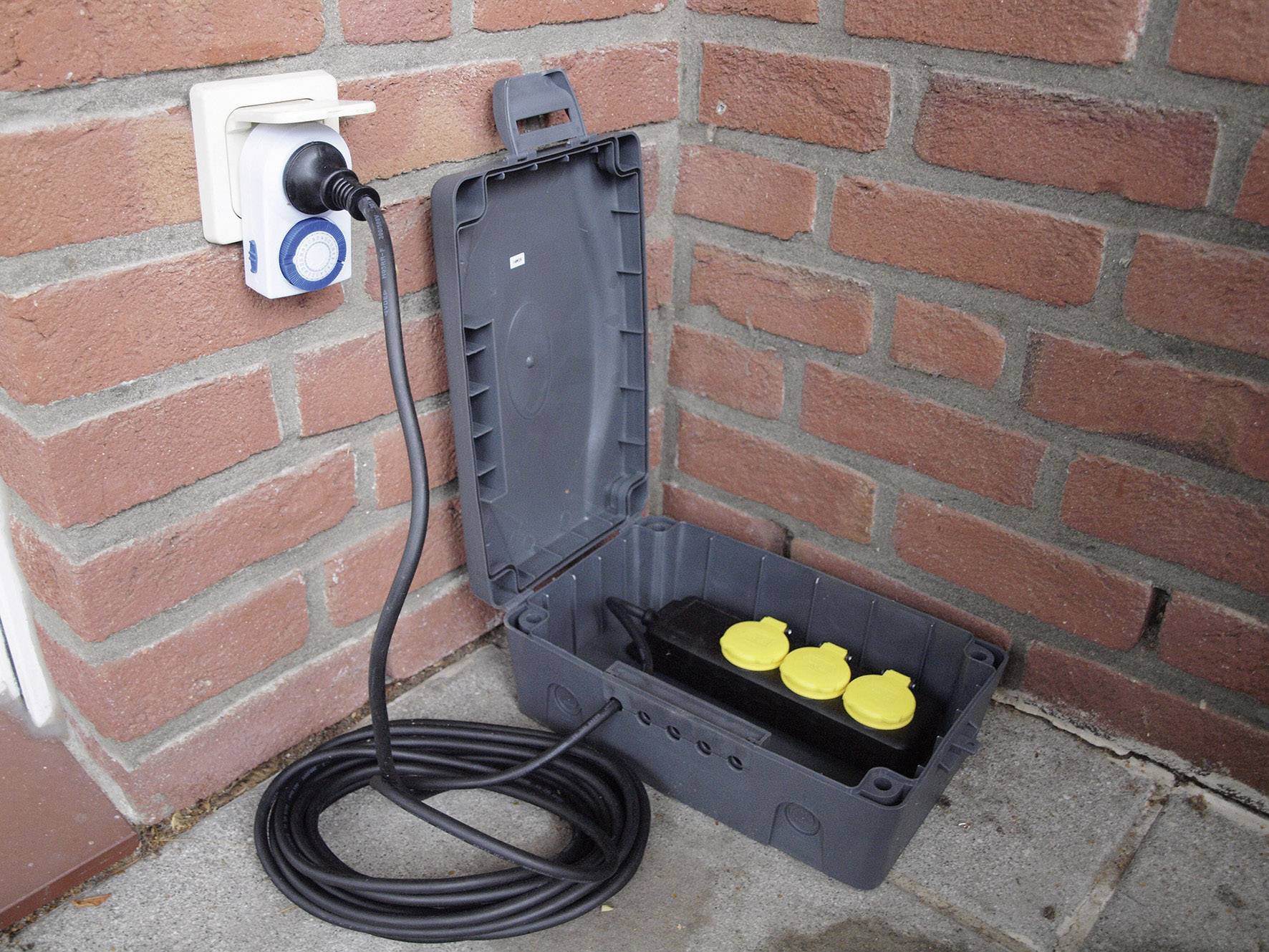 809052 Verteilerbox 3fach Schwarz im Conrad Online Shop 809052