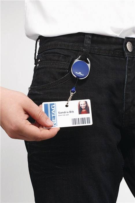 Ausweishalter m.Federhaken Band-L.800mm blau DURABLE-2