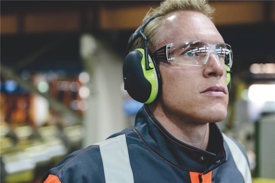 3M Schutzbrille SecureFit, Serie 400, Polycarbonatscheibe grau, Sonnenschutzausführung-4