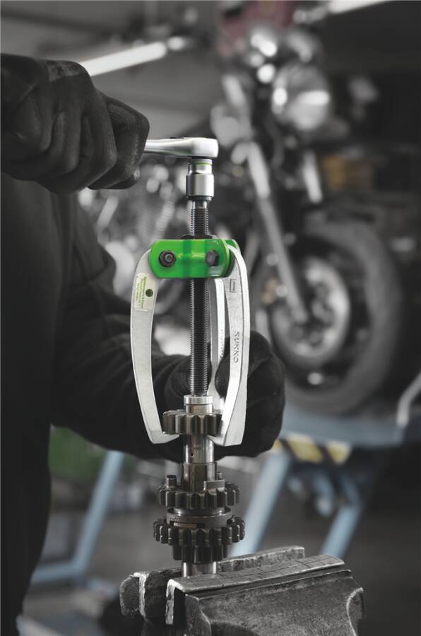 Abzieher „Autogrip“ 2- und 3-armig 45-1 Ausführung 3-armig Spannweite 100 mm Spanntiefe 100 mm Sechskant 13 mm-1