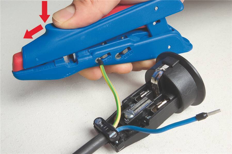 Abisolier-Crimp- und Abmantelungswerkzeug 44112-1