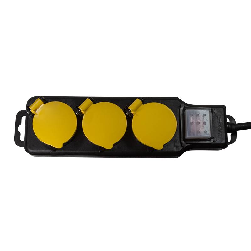 LogiLink Outdoor-Steckdosenleiste, 3-fach, schwarz, IP44-1