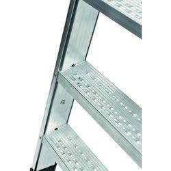 /Arbeitsplattform/Arbeitspodest/Maschinentritt/Stufen-Stehleiter/Stufenstehleiter-2
