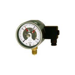 Kontaktmanometer, G 1/2 radial unten, Messber. 0-40,0 bar, Ø 160-0