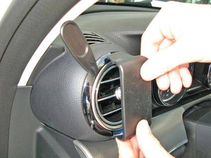 Brodit ProClip Left mount - Montagesockel - Schwarz - ProClip für Mercedes Benz-3