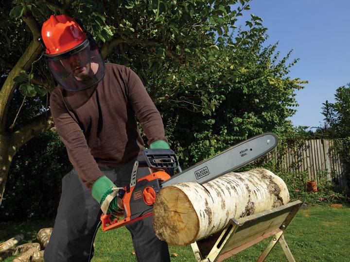 BLACK+DECKER CS2245 - Kettensäge - elektrisch - 2200 W - 6500 1/min - 45 cm-2