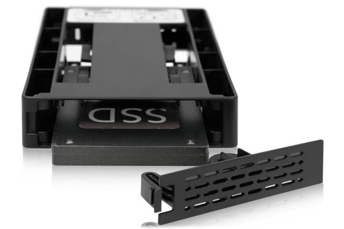 ICY DOCK EZConvert Air Lite MB882SP-1S-3B - Laufwerksschachtadapter - 3,5"" auf 2,5"" (8.9 cm to 6.4 cm)-4