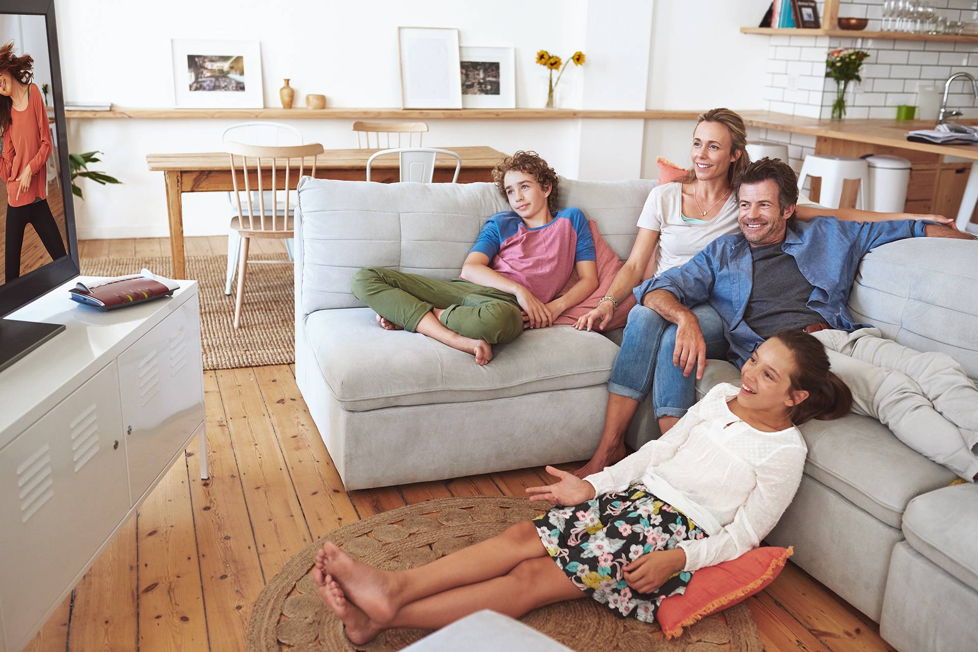 AVM FRITZ!Box 6430 Cable - Wireless Router - Kabelmodem - 4-Port-Switch - GigE --2