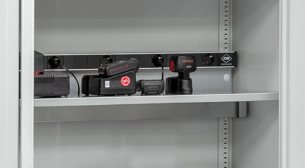 Elektro-Einlegeboden,f. Akkuladeschrank,BxT 930x500mm,Tragl. 70kg,Stahl verzinkt-3