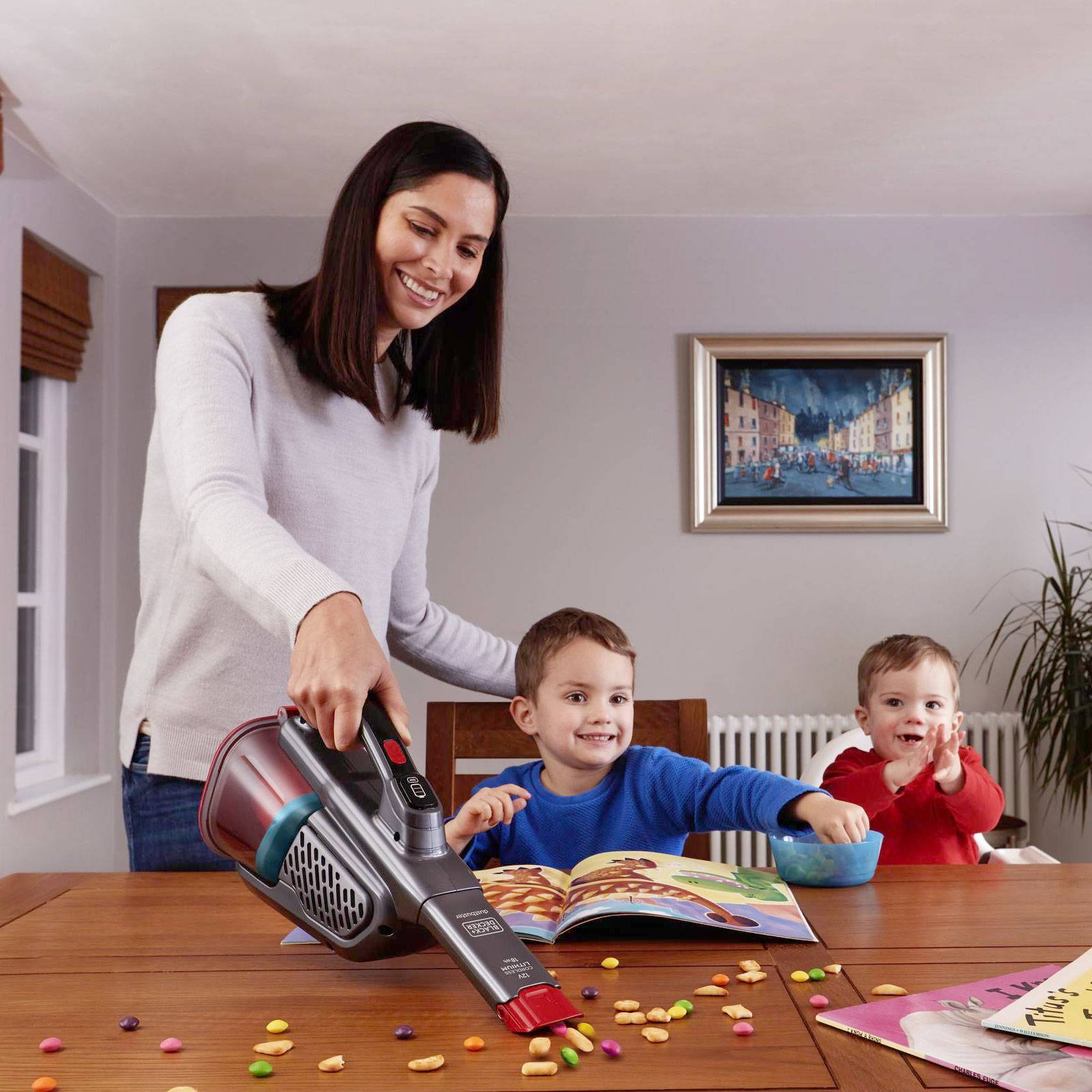 Black+Decker Lithium Dustbuster BHHV315B mit Cyclonic Action – 12V Akku Handstaubsauger mit-4