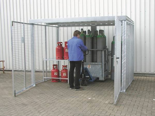 Gasflaschencontainer B3100xT1500xH2100mm o.Dach m.Doppelflügeltür BAUER